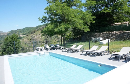 Asperjoc Cottage | Mas du Vernadel: 5 gites with swimming pool: Gite TILLEUL 4 pers. max.