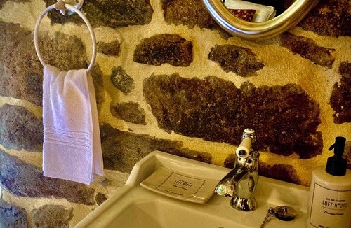 Asperjoc Bed & Breakfast | Romantic rock refuge - Private spa and exceptional panorama