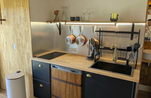 Neauphe-sous-Essai House | Fraakland