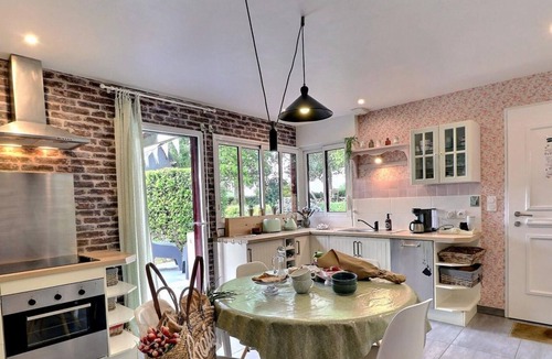 Corps-Nuds House | Fraise - Corps-nuds - Gîte