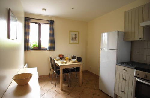 Les Champs-Geraux Cottage | Fraise, family cottage with PRM access