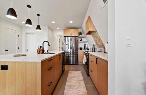 Garden Valley House | / frame · breathtaking · view · luxurious · romanticn