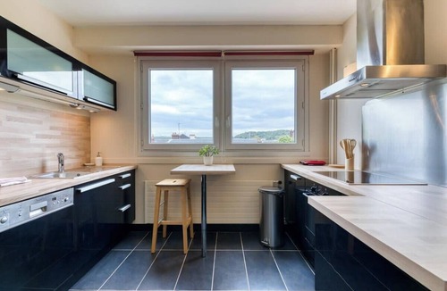 Quartier Vieux Marche-Cathedrale Apartment | Françoise, F5 avec petit parking