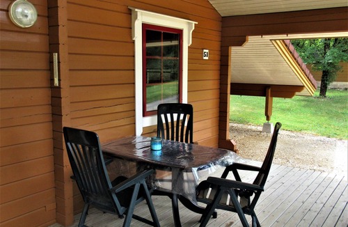 Serignac Ski Chalet | France - Charming Nordic-style chalet 4 pers 40km from Cahors.