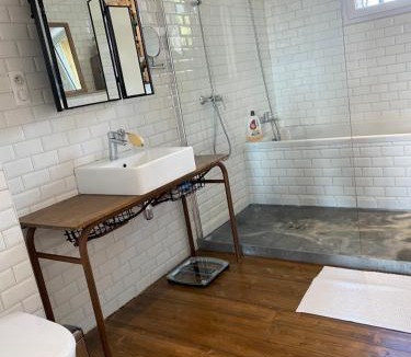 Lagord Apartment | Francisco