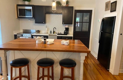 Clemson Cottage | Frank Howard 111’s Farmhouse