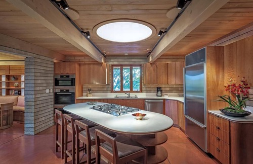 Kamuela House | Frank Lloyd Wright Designed Home in Beautiful Location!