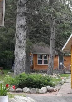 Emily Resort | Frank's Resort