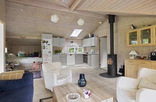 Rageleje House | "Franke" - 1.2km from the sea by Interhome