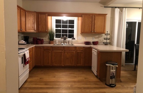 Birch Run Township House | Frankenmuth County Escape
