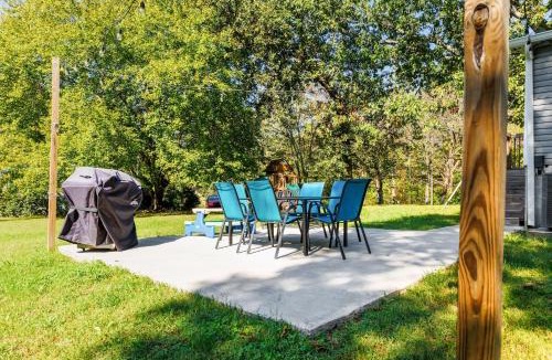 Franklin House | Franklin 4BR Escape, BBQ, Fire Pit, Sleeps 15