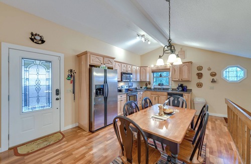 Franklin Cottage | Franklin Cabin: Deck With Smoky Mountain Views!