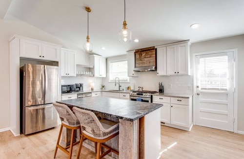 Franklin House | Franklin Getaway w/Hot Tub/Fire Pit/Outdoor Space