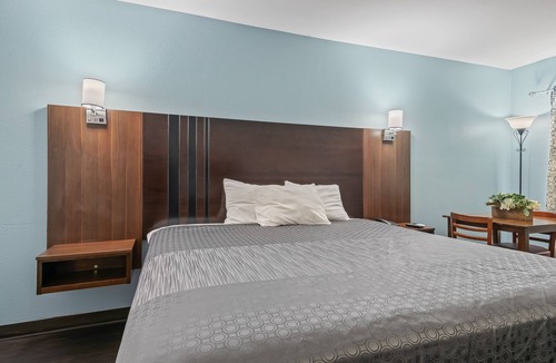 Carrabelle Hotel | Franklin Inn