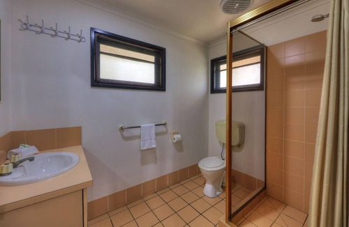 Happy Valley Hotel | Fraser Island Retreat