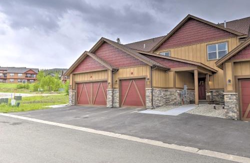 Rendezvous House | Fraser Retreat, Walk to Ski Shuttle & Main St