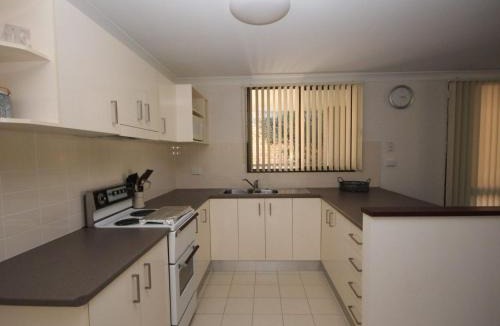 Laurieton Apartment | Frasers Cottage