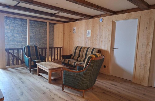 Chateau-Chalon Bed & Breakfast | FraTern'Elle - Taverne & Chambres d'Hôtes