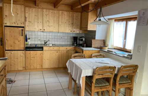 Andeer House | Fravgia veglia