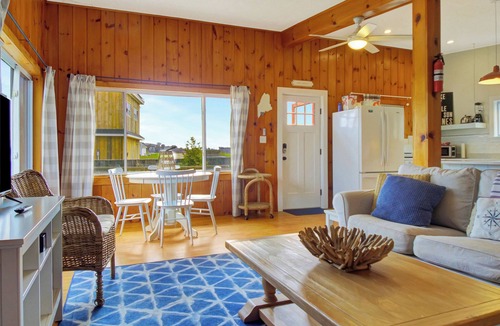 Phippsburg Cottage | Fred Cottage - Spacious retreat on Popham Beach!
