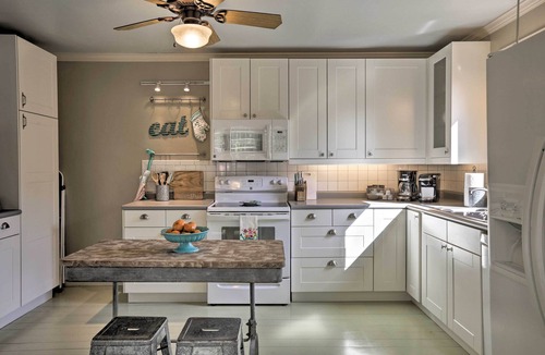 Fredericksburg Cottage | Fredericksburg Cottage w/Grill - Walk to Main St!