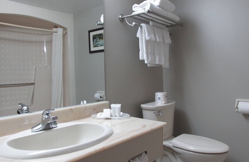 Fredericton Hotel | Fredericton Inn