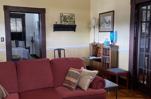 Nacogdoches House | Fredonia Street House