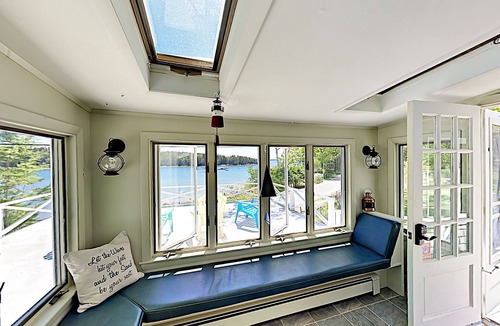 Sorrento House | Free $100 gas gift card with every 2026 Summer booking!