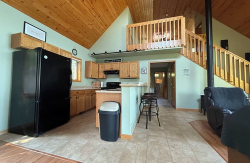 Aitkin Cabin | Free Boats Sleeps 8 3 Lake Chain Steps to Water