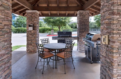 McNeil Apartment | Free Breakfast Buffet Included! Gym, Business Center, Pool Access.