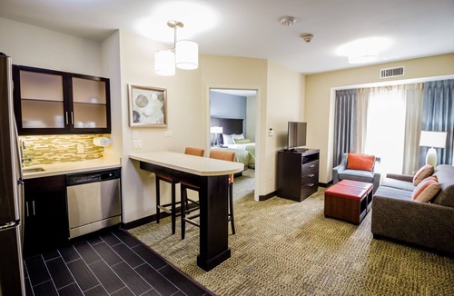 Legacy Park Condo | Free Breakfast, Free Wi-Fi, Outdoor Pool | Comfy Suite in Plano