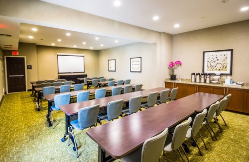 Legacy Park Condo | Free Breakfast, Free Wi-Fi, Outdoor Pool | Comfy Suite in Plano