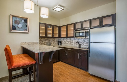 Amarillo Apartment | Free Breakfast, Indoor Pool | Near Baptist St. Anthony's Hospital
