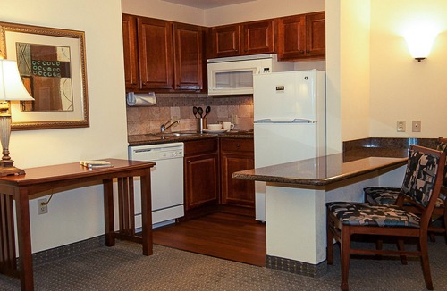 Greenwich Apartment | Free Breakfast. Outdoor Pool. Near Koch Industries & Boeing Offices