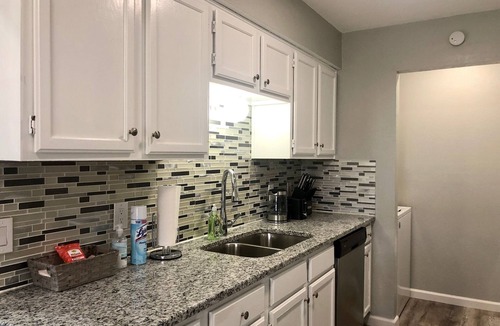 Frisco House | Free high speed internet/hulu/parking fully renovated/nice/cozy FULL DUPLEX