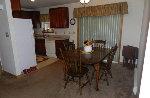 Bushkill House | FREE Horseback Riding & skiing