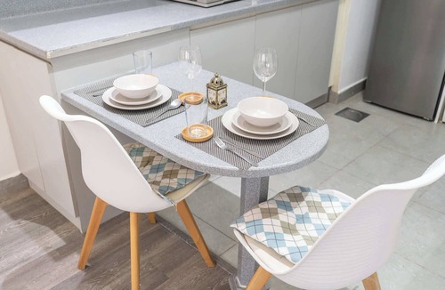Barsha Heights Apartment | Free housekeeping visits during your stay - StayShort - Stylish Studio Apartment in Tecom's Prime Location