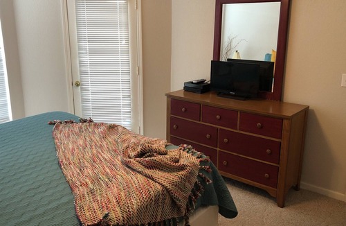 Osage Beach Condo | FREE NIGHT! 2 pools and a sandy swim beach. Free internet OFFSEASON ONLY