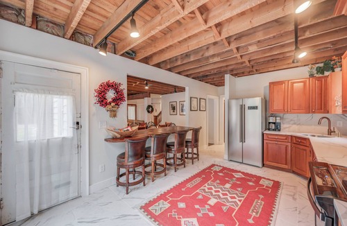 Pocono Pines House | Free night when booking a weekend this APRIL! Close to everything!