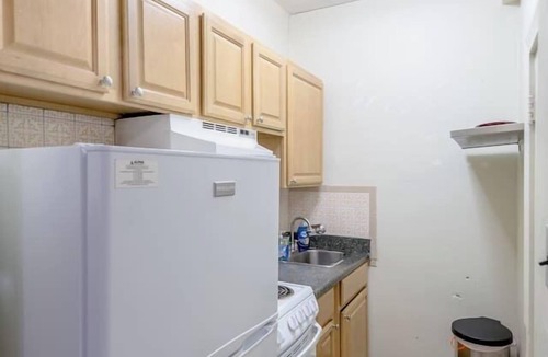 Fenway–Kenmore Apartment | Free Parking 2 Bed 1 Bath Steps from BU/Kenmore