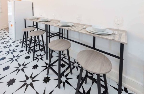 Caversham Apartment | Free Parking | 2 Beds Studio | River Thames