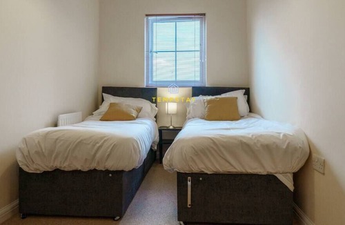 Reading Apartment | Free Parking - Central Reading - Easy Access to M4