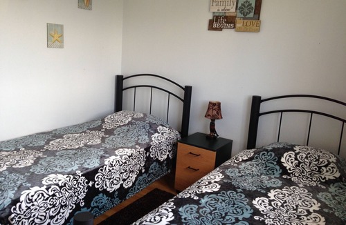 Longueuil Apartment | Free Parking. Cozy, Clean & Bright Apartment.