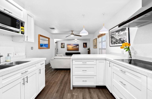 Tarpon River House | Free Parking Minutes from Downtown Las Olas