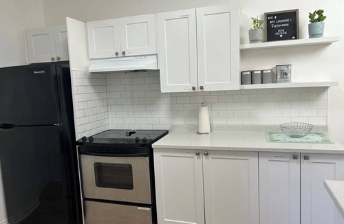 Hochelaga-Maisonneuve Apartment | Free Parking, Private Terrace, Tea Lounge, Harry Potter