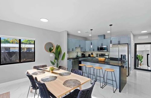 Liberty City Apartment | Free Parking | Spacious Miami Townhouse