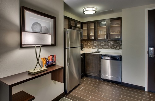 Rock Hill Apartment | Free Parking & Wi-Fi + Shared Indoor Pool