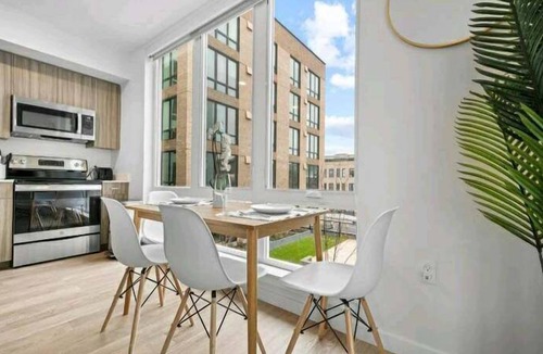 Riverside Apartment | Free Secured Parking! Walk 2 Riverfront & Conv Center + EV Charger