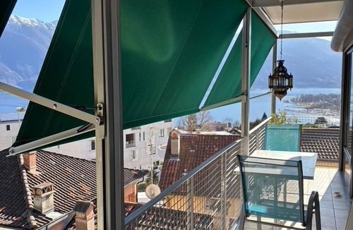 Muralto Apartment | Free sight over lake and mountains