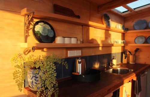 Haumoana House | Freefall Cottage